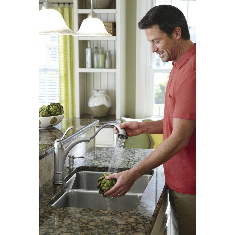Moen Walden Stainless Steel 1 Handle Pull Out Kitchen Faucet