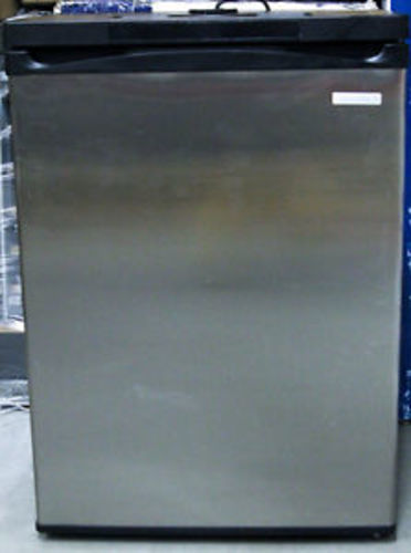 insignia 1 tap kegerator