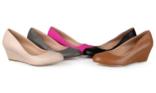 wide round toe womens shoes